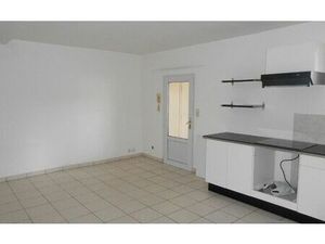 Location appartement  m² T-2 à Charly-sur-Marne  596 €