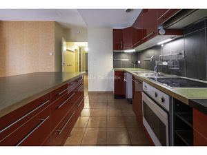 T4 calme avec terrasse arborée Caserne de Bonne / Champion