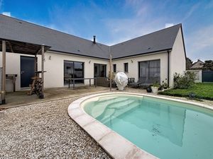 Maison à vendre 5 pièces CHARENTILLY (37) 3/4 chambres