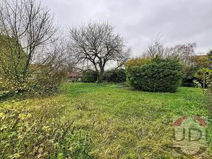 Exclusivité UDI - Vert le Grand - Terrain À Vendre de 451m²