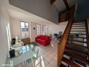 Grand T2 Duplex 72 m² - Roquettes centre