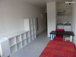 T1 rénové  2mn à pied de Tram République et Ecole de commerce