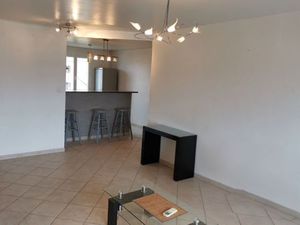Appartement t3 meublé 61m2 Traversant très lumineux et très fonctionnel. Dans résidence fe