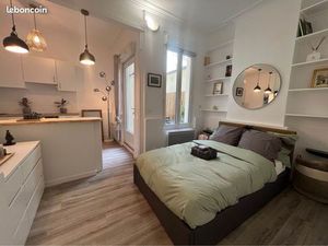 Studio meublé avec terrasse – Port de Nice – Septembre à Juin