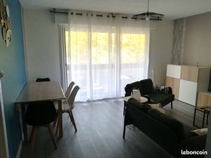 Chambre dans T5 Ramonville