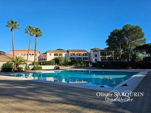 Vente appartement 1 pièce 26 m² Saint-Raphaël (83700)