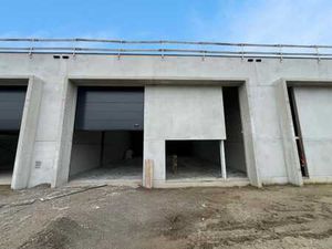 Opslagruimte van 300 m² & uitstekend gelegen vlak aan de ...