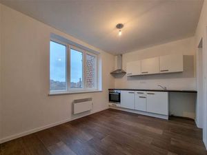 Appartement à louer avec 2 chambres   Tournai (VBD64084)