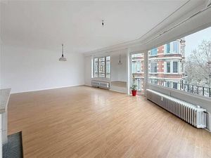 Appartement à louer avec 4 chambres   Uccle (VBD64087)