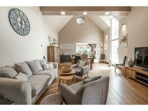 Magnifique ferme rénovée à fontaine la Gaillarde