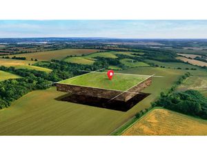 Vente terrain 1400 m² à Chamboulive (19450)  18 000 €