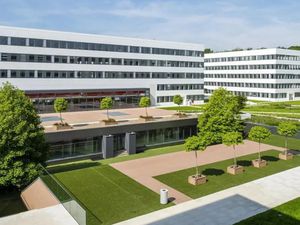 Bureaux à louer à LE PLESSIS ROBINSON 92350