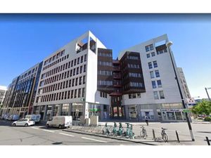 Bureaux à louer à MONTIGNY LE BRETONNEUX 78180