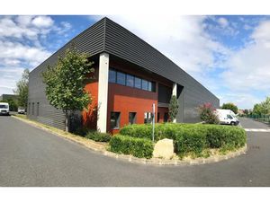 À louer - 1 247 m² d'activités à Gonesse (Vectura Park) : performance logistique et visibi