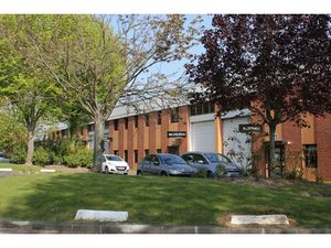 LOTS ACTIVITES RATIONNELS AU COEUR DE PN2