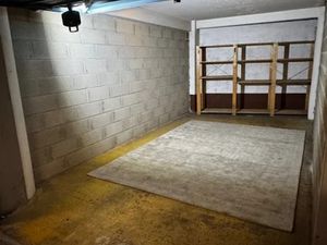 Location parking à Paris 15ème (75015)  220 €