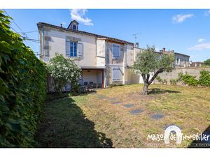 A louer à COGNAC - Magnifique maison meublée - 5 chambres -