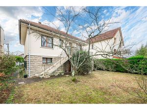 Vente maison 4 pièces 70 m² Noisy-le-Grand (93160)