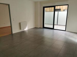 Appt T3 avec terrasse  parking et cave