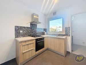 Appartement La Roche Sur Yon 3 pièce(s) 63.18 m2