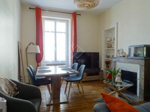 QUARTIER CHINCHAUVAUD  T2 de 53m² avec cour collective !