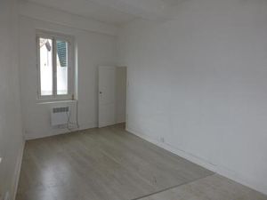 LOGEMENT T2 - ILE BARBE ST RAMBERT VIDE 35 M²