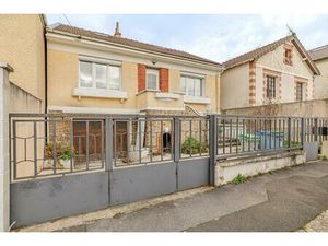 Maison de 5 pièces de 95 m² située à Bondy