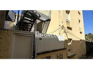 Immeuble de 6 appartements offrant un rendement locatif attractif