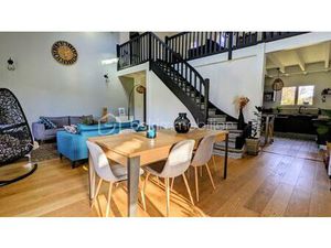 Maison de 165 m² à Saint-Aubin-De-Medoc