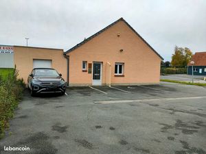 Local 140m2 (6 pièces)  utilisé par des Praticiens Paramédicaux mais également approprié p