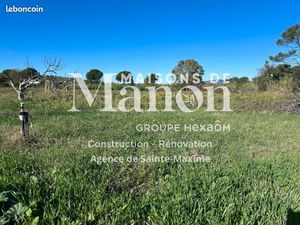 Terrain 717 m² Frejus