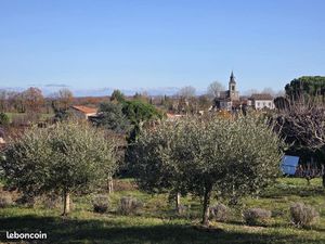 Terrain 561 m² Carlus