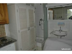 Chambre à louer meublée proche métro