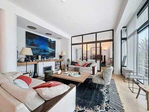 MOLIERE : 1 chambre + bureau meublé