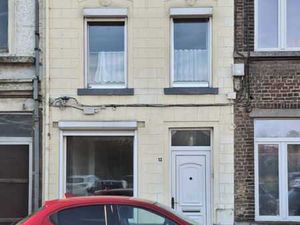 Maison 2 chambres  cour et jardinet