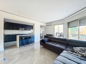 Cannes - Square Carnot - Grand 3 pièces