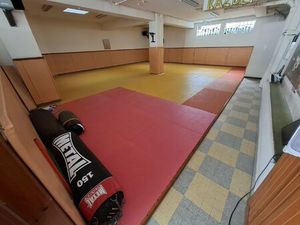 A LOUER LOCAL 150M² CENTRE NICE