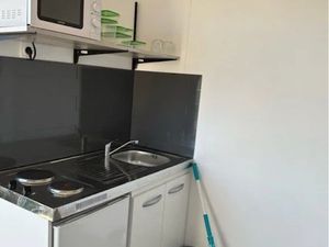 Location meublée appartement 1 pièce 18 m² à Nancy (54000)  350 €
