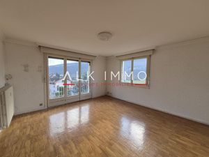 APPARTEMENT T4 DE 100 M2 TRAVERSANT