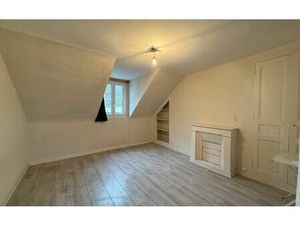 Location appartement  m² T-0 à Tours  350 €