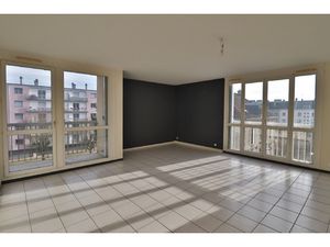 Troyes - Appartement T4 - Balcon