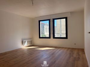 BORDEAUX FONDAUDÈGE - T2 AVEC PARKING ET CAVE