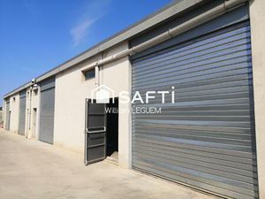 LOCAL A USAGE DE STOCKAGE - 68 m2