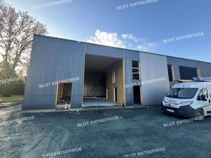 À LOUER - LOCAUX D'ACTIVITÉS - 250 M² - PONTCHATEAU