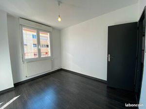 Petit T3 proche Polytech