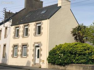 Maison de ville avec cour