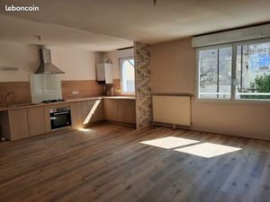 Chambre 366 cc-en colocation-préavis en cours