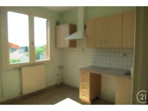 Appartement F3 à louer - 3 pièces - 70 m2 - Montlucon - 03 - AUVERGNE