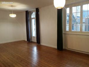 Grand T2 quartier Saint Michel