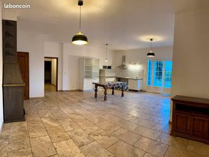 Location apartament rez-de-chaussée Villa Calme